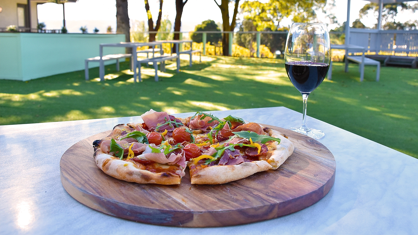 Yarra Valley Winery Experience with Pizza Feast and Tasting Scoopon