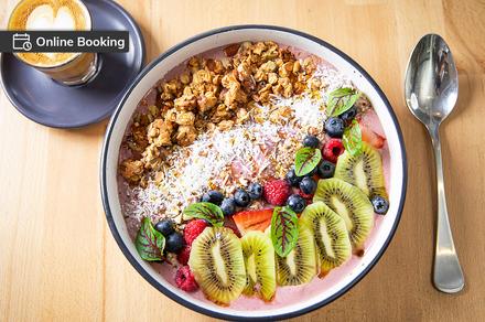 All-Day Brekkie or Lunch with Tea or Coffee Trendy Mascot Cafe