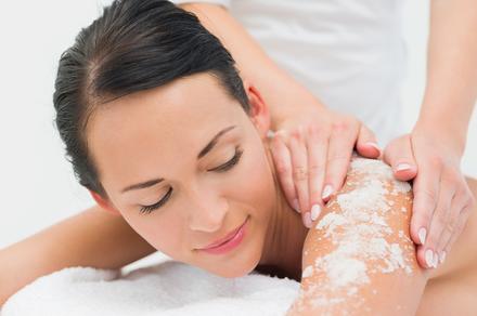 Sydney: One-Hour Spa Package with Massage or Facial Pamper Experience at Three Locations