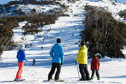 Sydney: Experience a Day at the Snow with a One-Day Thredbo Trip with Return Transfers