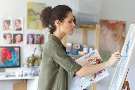 Get Creative with an Online Watercolour Painting Class
