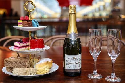 Sydney: Elegant High Tea Experience for Two or Four with Glass of French Sparkling at the Heritage Queen Victoria Building