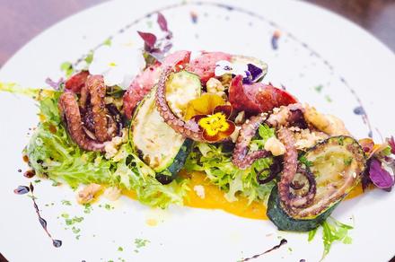 Book Your Table at Olive Kitchen in Breakfast Point