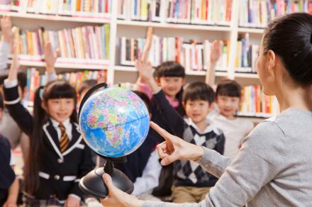 Learn to Teach English Overseas - TESOL/TEFL Online Course!