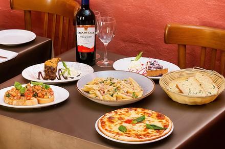 Sydney: Authentic Italian Lunch or Dinner for Two with Bottle of Italian Wine in The Rocks