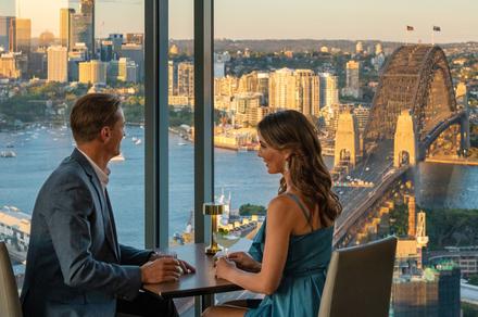 Sydney: Gourmet Tapas Menu with Optional Cocktail Pairing Upgrade at Blu Bar