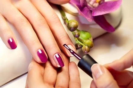Express Manicure in Brookvale