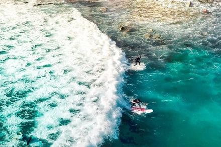 Sydney: Hit the Waves with Group Surfing Lessons in Dee Why