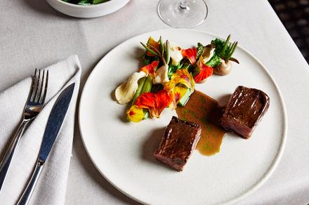 Sydney: Gourmet Three-Course A La Carte Dinner with Glass of Wine for Two at Silvester's Restaurant at Circular Quay
