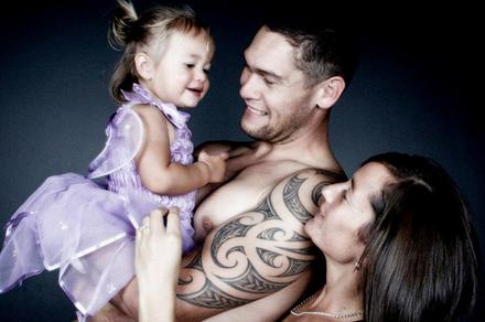 Family Photoshoot Package for up to 20 People in Petone