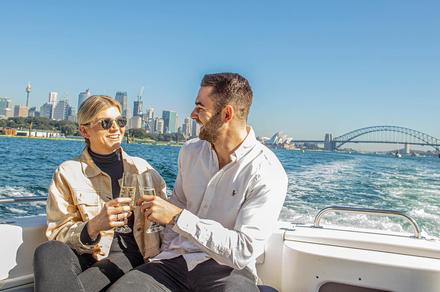 Sydney: Sydney Harbour Cruise with Free-Flowing Drinks & Long Lunch or Dinner at Waterside Restaurant