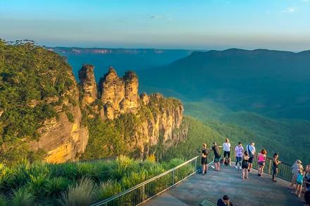 Sydney: Blue Mountains Full-Day Small Group Tour with UNESCO-Listed Bushwalks, Wildlife Encounter & Dinner