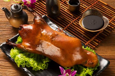 Sydney: Seven Dish Old Town Hong Kong Tasting Menu with Glass of Wine