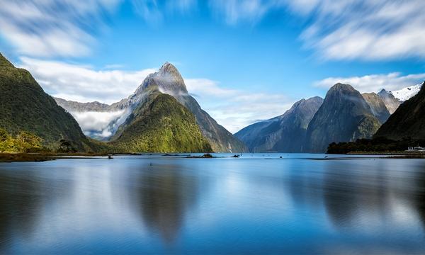 Guided Day Tour of Milford Sound Including Lunch and Cruise