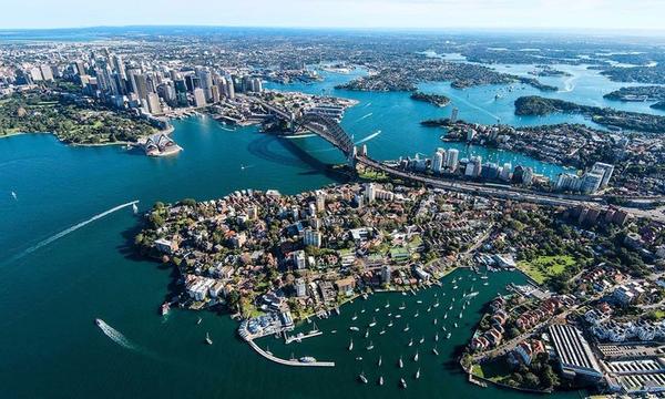 One-Hour Scenic Flight Over Sydney Harbour or Blue Mountains