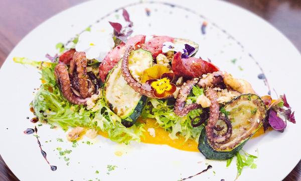 Book Your Table at Olive Kitchen in Breakfast Point