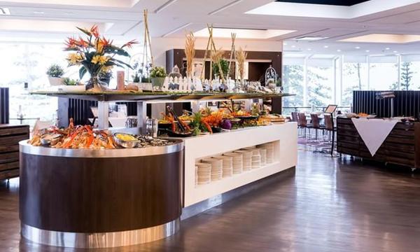 All-You-Can-Eat Seafood Dinner Buffet in Brighton-Le-Sands
