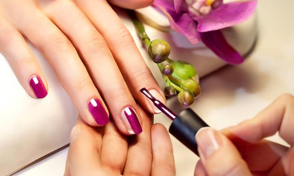 Express Manicure in Brookvale