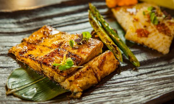 10-Dish 'Autumn Leaves' Teppanyaki Banquet with Wagyu Upgrade in the Rocks