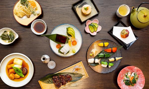 10-Dish Japanese Degustation with Sake or Prosecco in Circular Quay