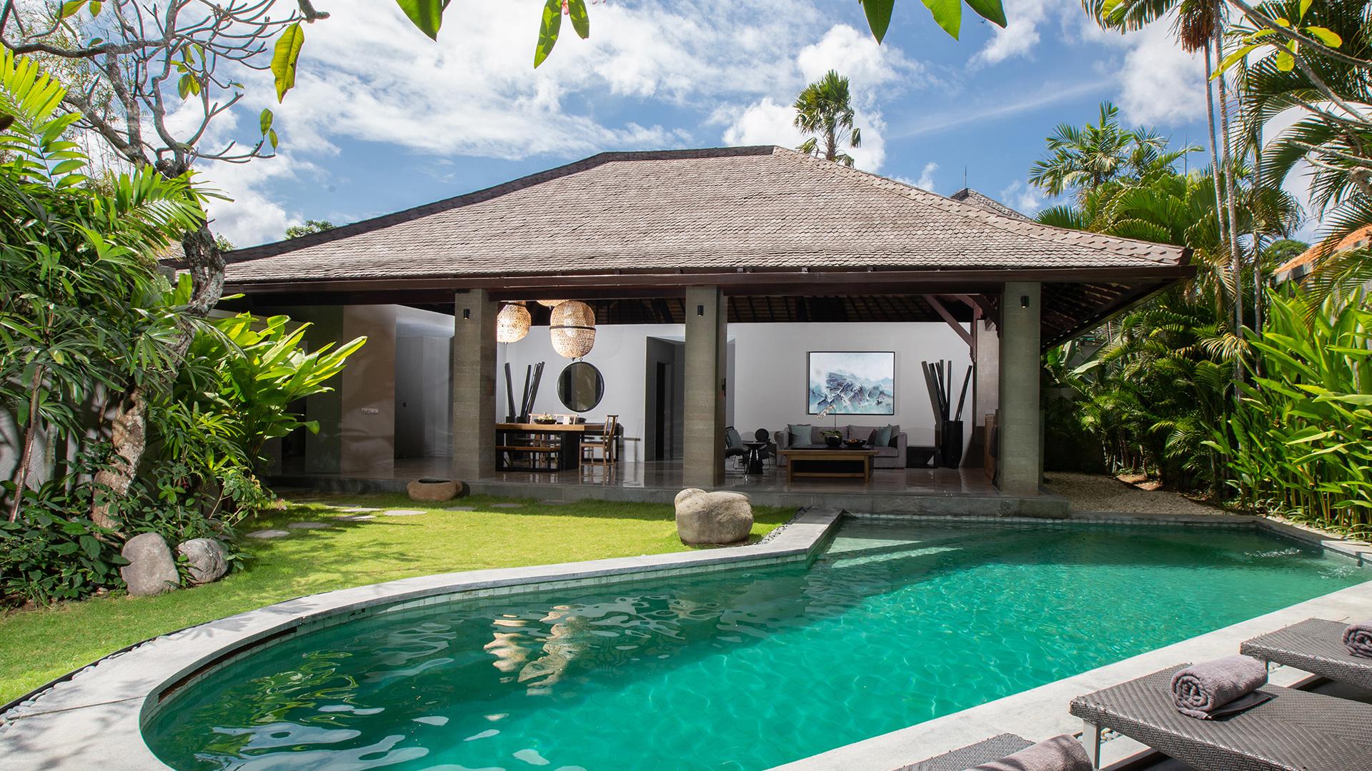Grand Reopening Seminyak Family Villa Getaway Seminyak Bali - 