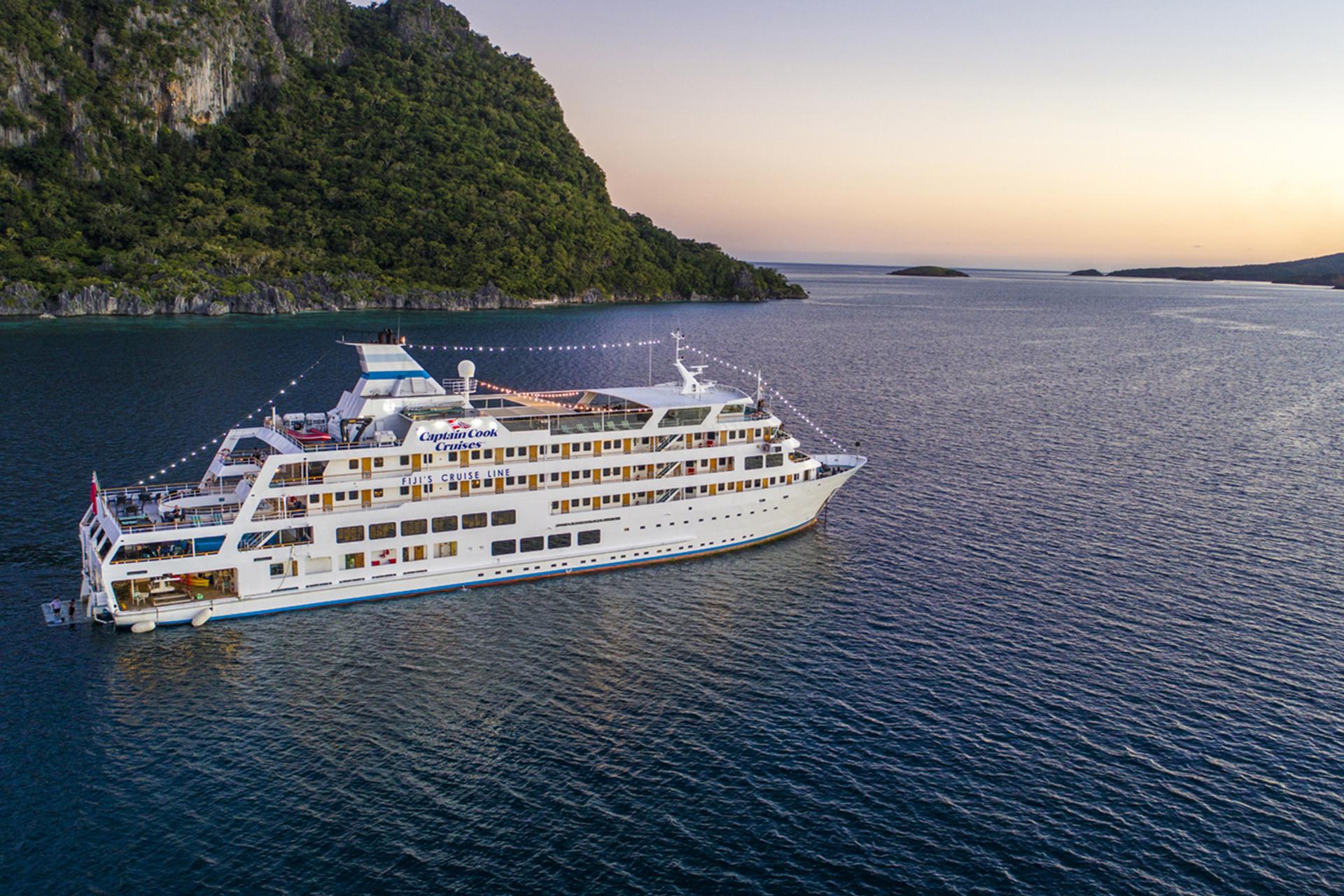 luxury escapes cruises