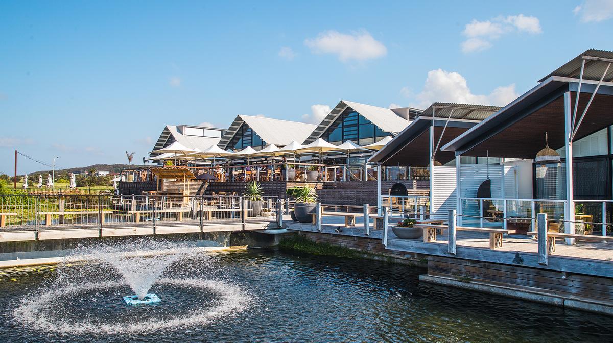 Lake Macquarie Bungalow Bliss with Beachfront Location, Gourmet Grazing Platter & Champagne