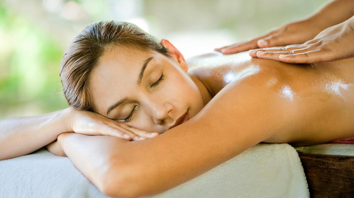 Sydney: Indulge in a 60-Minute Therapeutic Massage or 90-Minute Indulgence Facial in Cabramatta