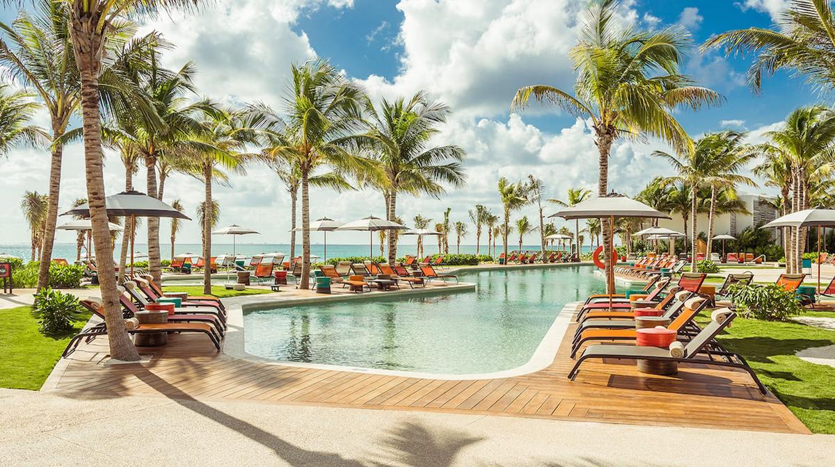 Five-Star Mexico Oceanfront Oasis within Prestigious Mayakoba Precinct with US$100 Food & Drinks Credit