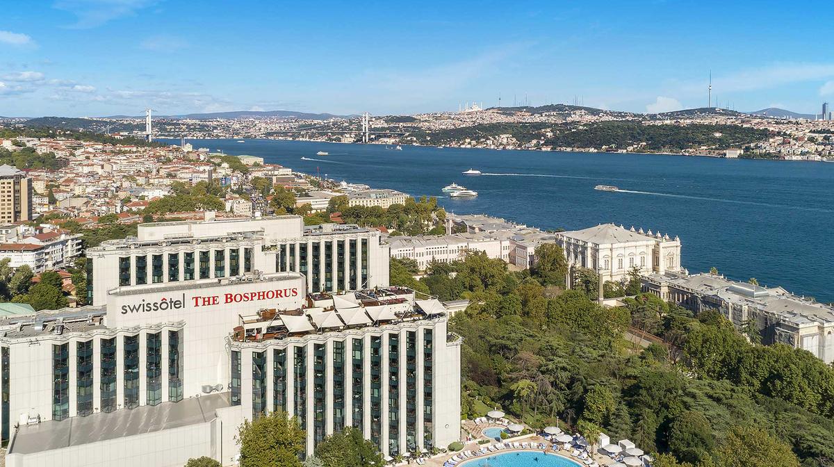 Luxury Istanbul Swissôtel Escape along the Bosphorus River with Rooftop Bar & Daily Breakfast 