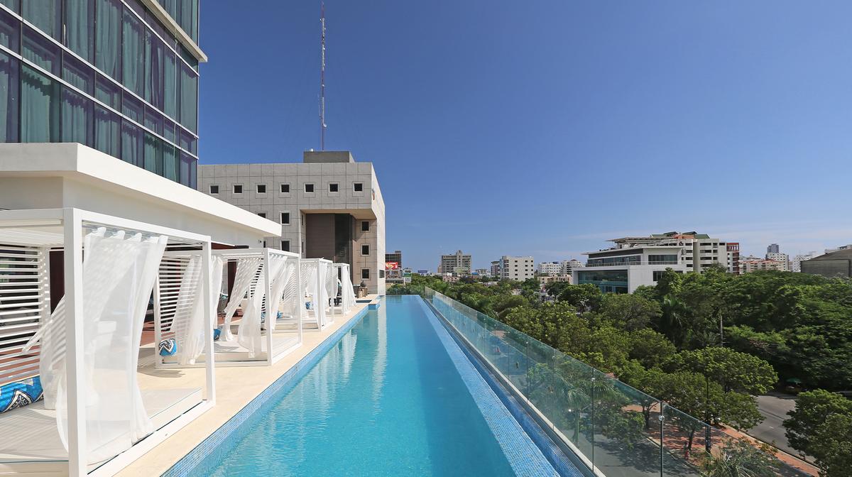 Central Santa Domingo Escape with Three Restaurants & Infinity Edge Pool 