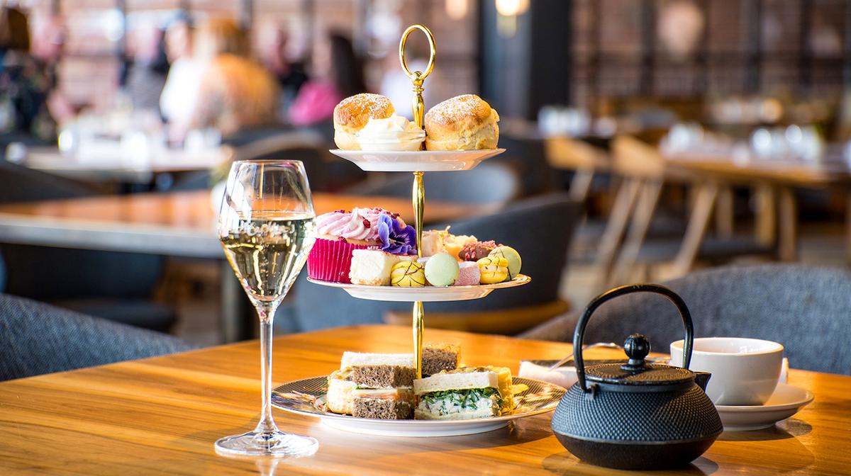 Mornington Peninsula: Harbourfront High Tea with Glass of Sparkling Wine & Free-Flow Sparkling Wine Upgrade Available