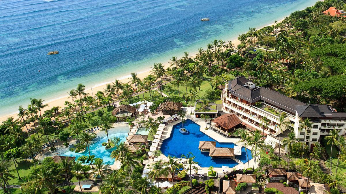 Five-Star Nusa Dua Beachfront Indulgence with Daily Dining & Daily Free-Flow Drinks 