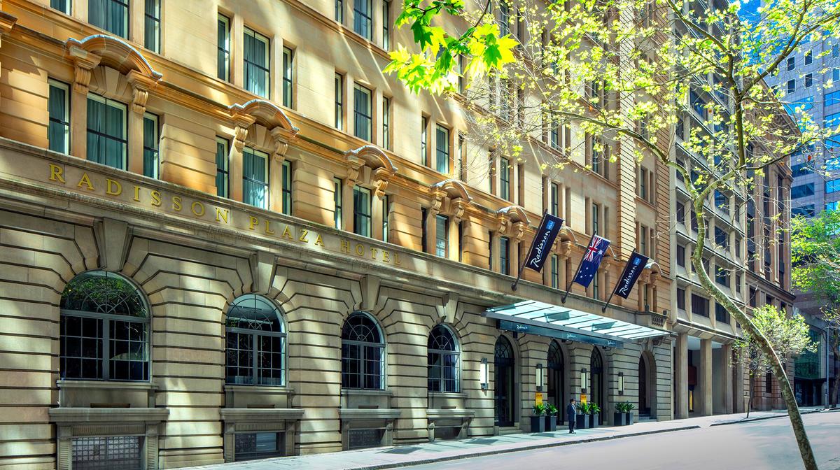 Five-Star Sydney Radisson Escape near Sydney Opera House with A$100 Dining Credit & Nightly Drinks