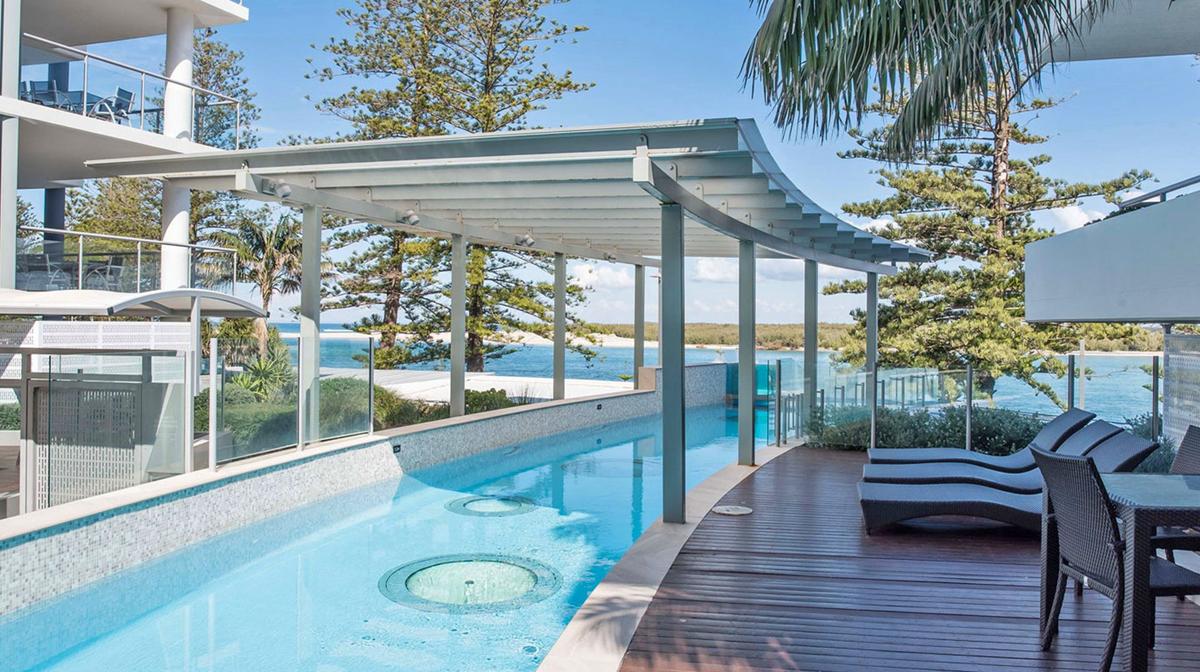 Sunshine Coast Beachside Spa Apartments Just 90 Minutes from Brisbane