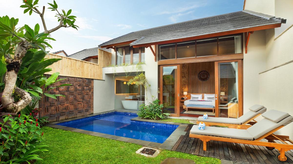 Secluded Canggu Villa with Daily Breakfast & Bucket of Beers