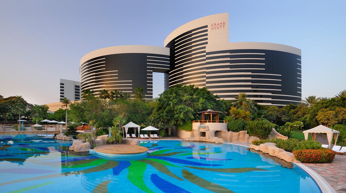 Glamorous Dubai Grand Hyatt Escape with Daily Breakfast, Nightly Dinner & Nightly Free-Flow Drinks