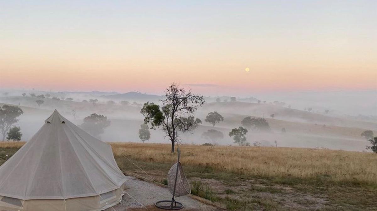 Off-Grid Mudgee Glamping Retreat with Wine-Tasting Experience