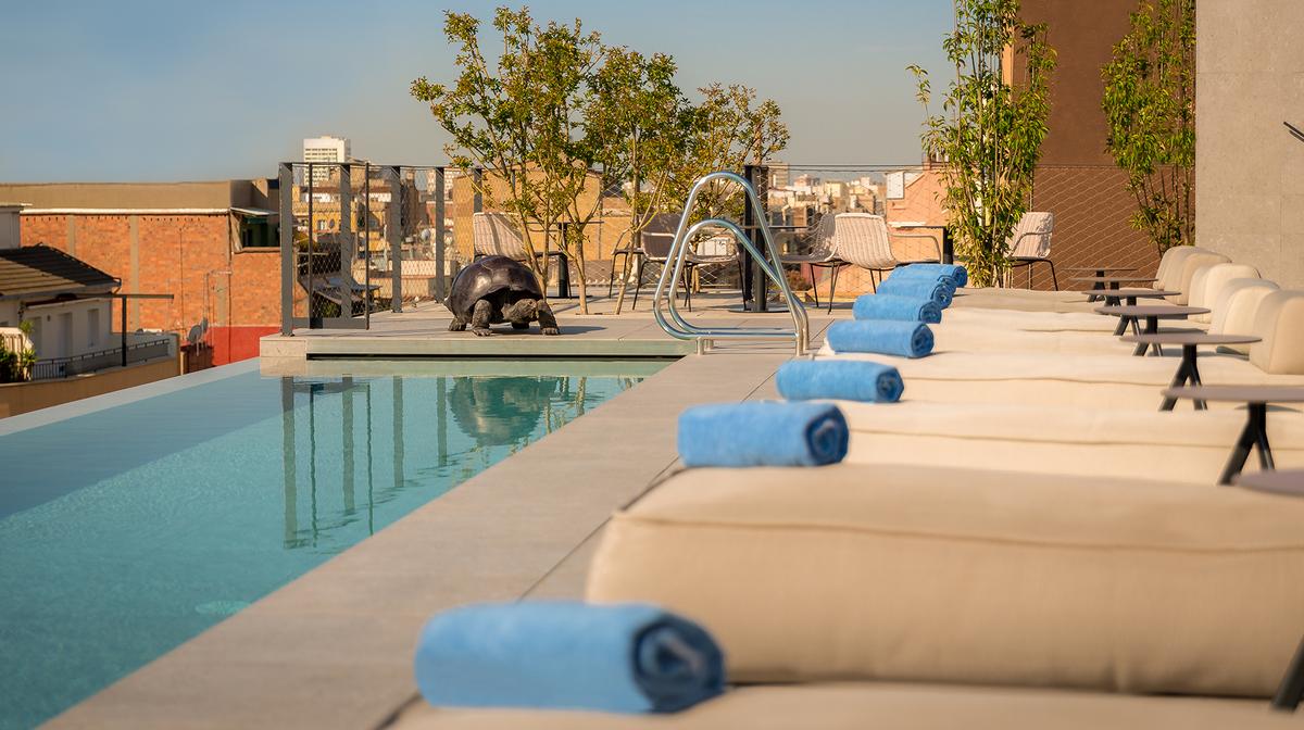 Five-Star Barcelona Glamour with Michelin-Starred Restaurant & Rooftop Pool