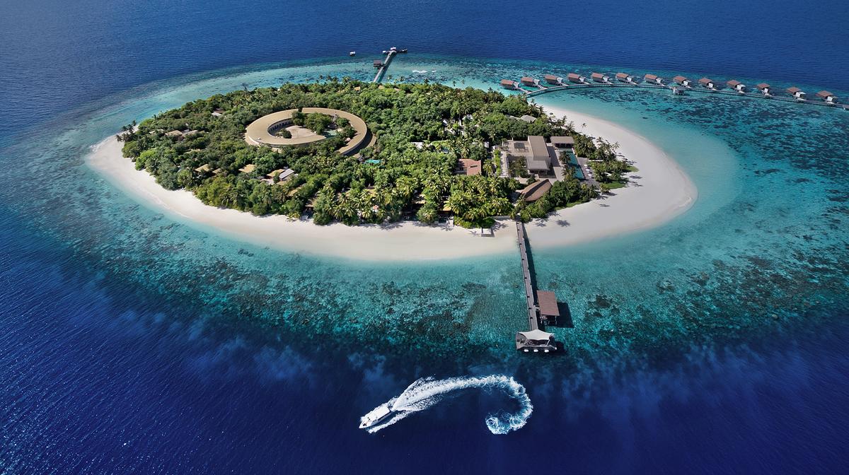 Maldives Park Hyatt Private Island Villas with Daily Breakfast, Nightly Dinner & Roundtrip Domestic Malé Transfers