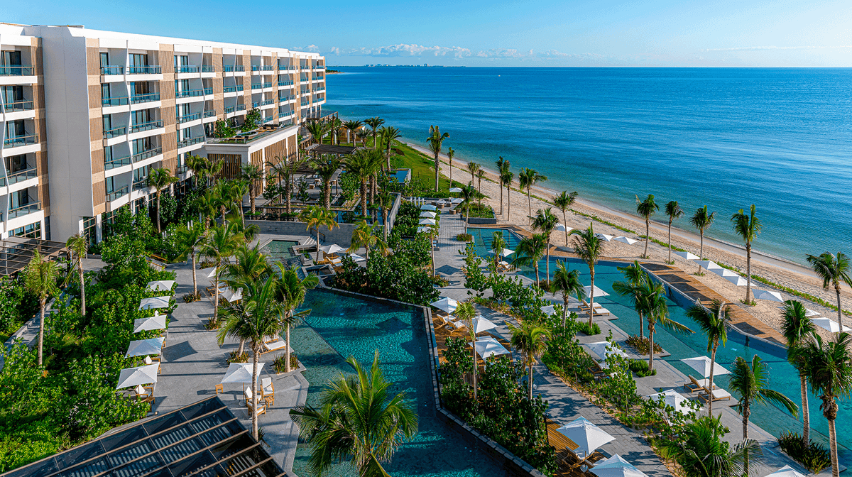 Cancun Waldorf Oceanfront Oasis with Five Onsite Restaurants, Daily Breakfast & US$350 Resort Credit