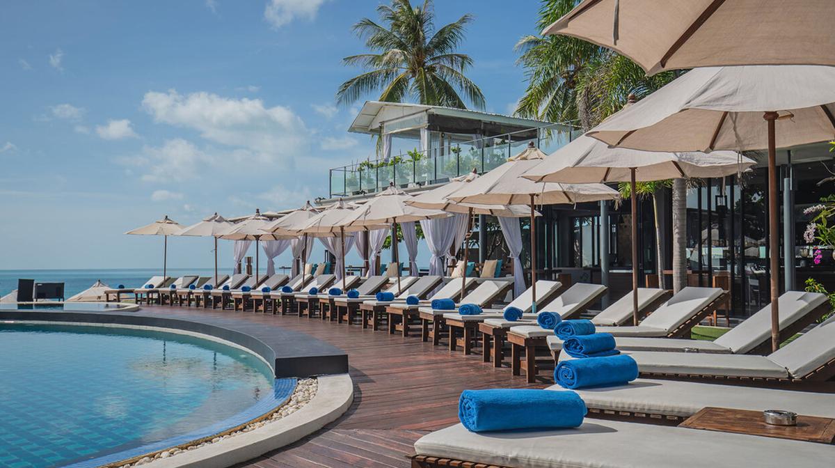 Koh Samui Beachfront Paradise with Daily Breakfast, Massages & Two Swimming Pools