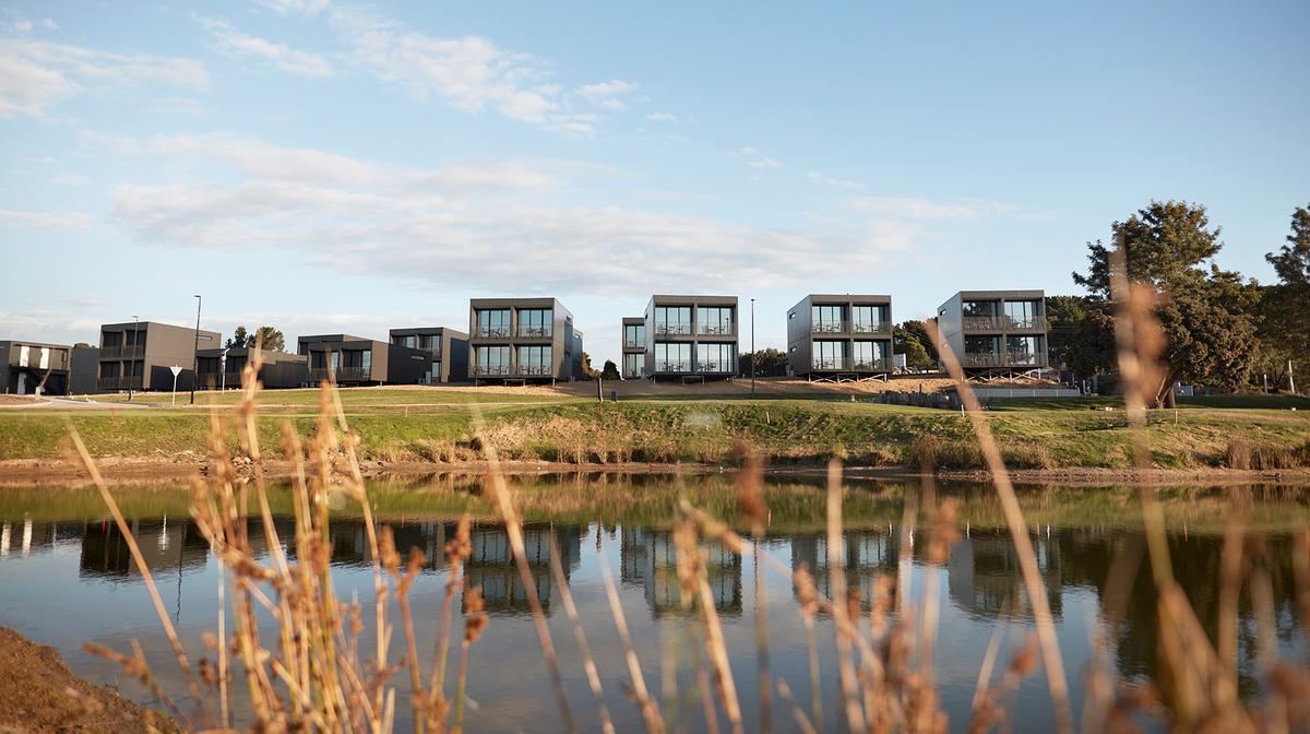 Brand-New Bellarine Peninsula Escape with Guaranteed Upgrade, Daily Breakfast & Wine Tastings