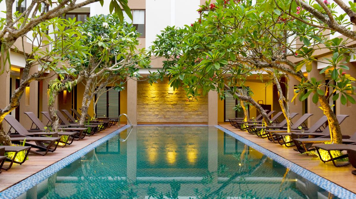 Tropical Kuta Retreat with Daily Breakfast & Daily Lunch or Dinner