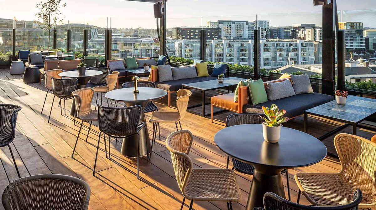 Designer QT Escape near Auckland Harbour with Rooftop Bar