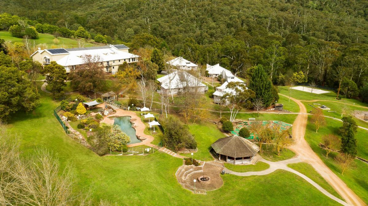 Victoria High Country Alpine Apartments near Mount Buller with Daily Breakfast & Welcome Bottle of Wine