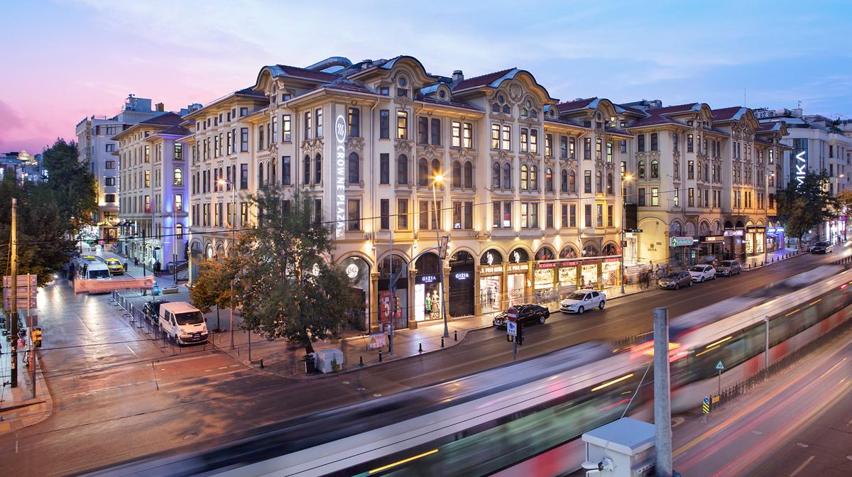 Istanbul Old City Heritage Stay near Laleli Mosque