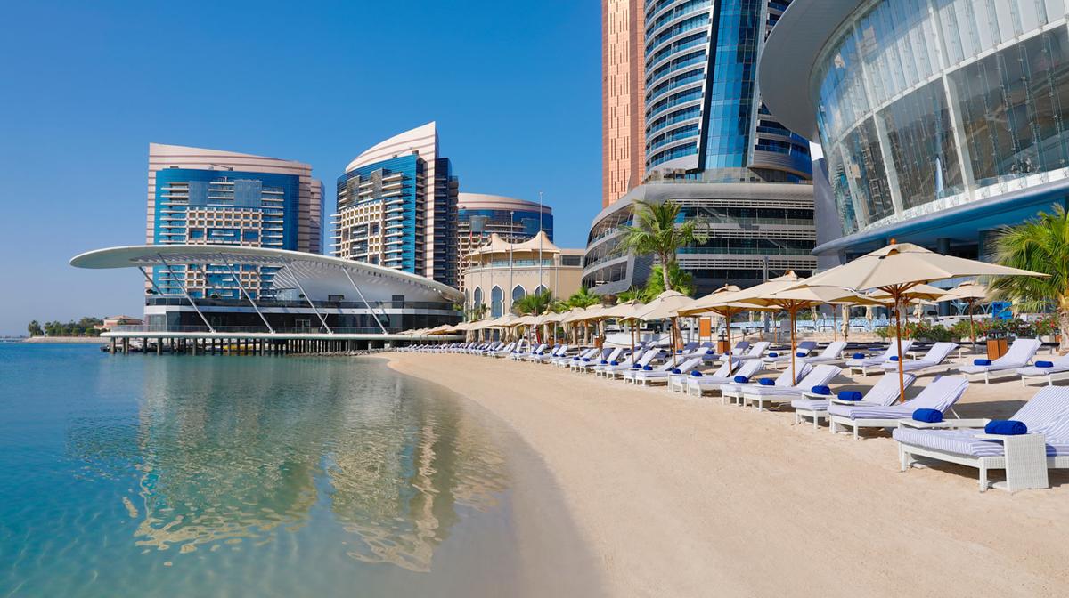 Top-Rated Sky-High Abu Dhabi Opulence with Private Beach, Daily Dining & Afternoon Drinks