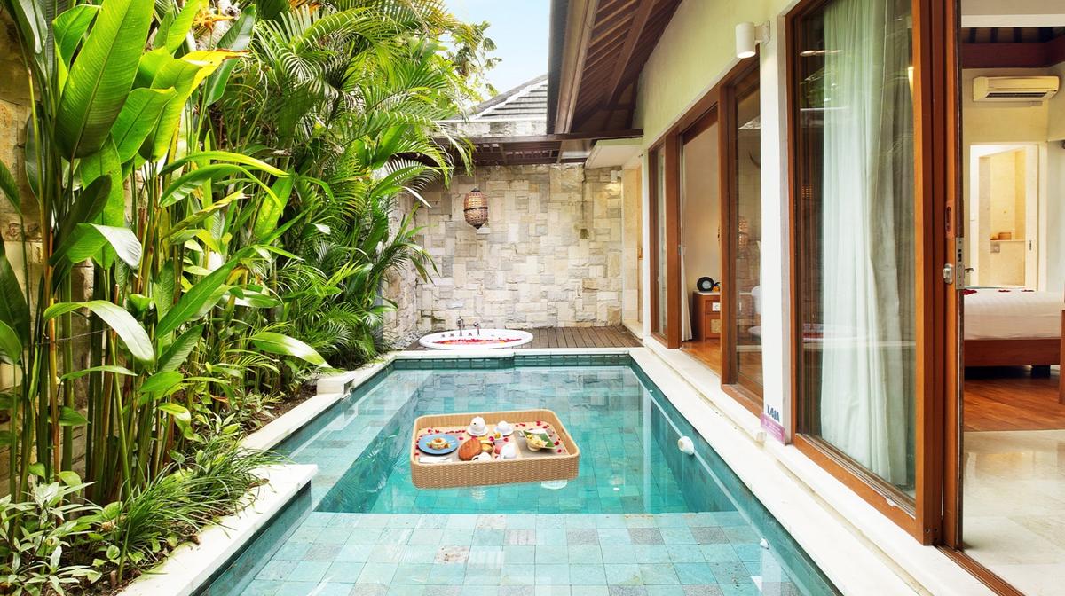 Seminyak Luxury Private Pool Villas Minutes from Double Six Beach with Daily Breakfast