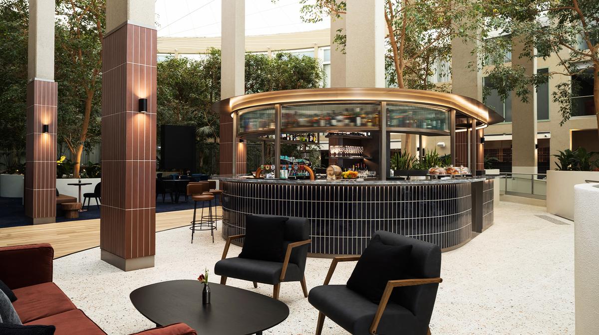 Canberra Stay near Parliament House with Daily Breakfast, A$50 Dining Credit & Parking